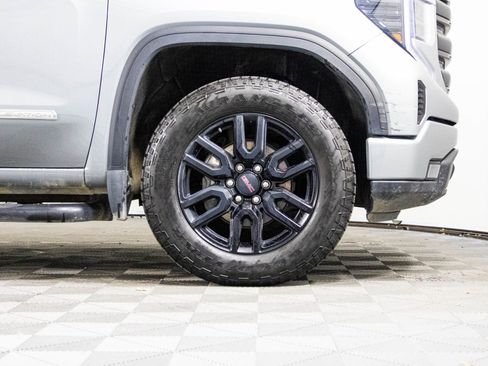 Used 2023 GMC Sierra 1500 Elevation image 44