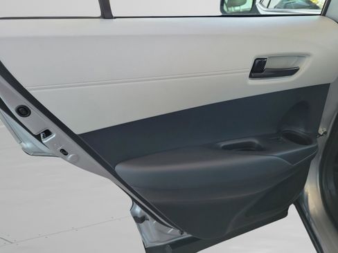 Certified 2025 Toyota Corolla Cross L image 33