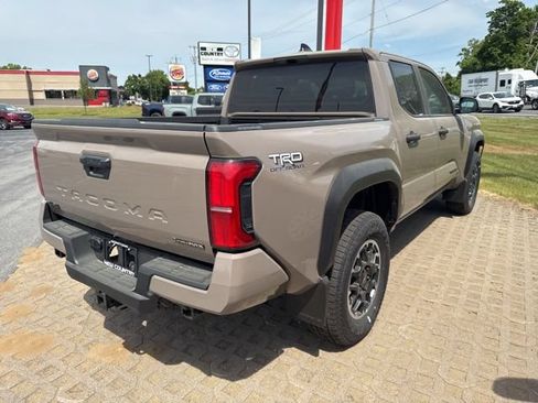 New 2026 Toyota Tacoma TRD Off-Road AWD/4WD image 3