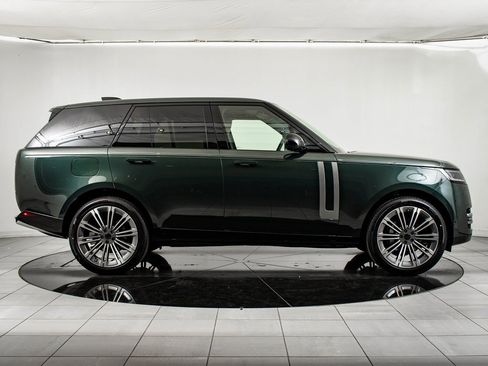 New 2026 Land Rover Range Rover SE image 11