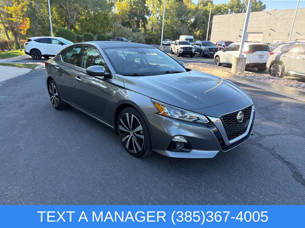 Used 2019 Nissan Altima 2.5 Platinum AWD/4WD image 1