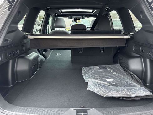 Certified 2025 Subaru Forester Premium image 19