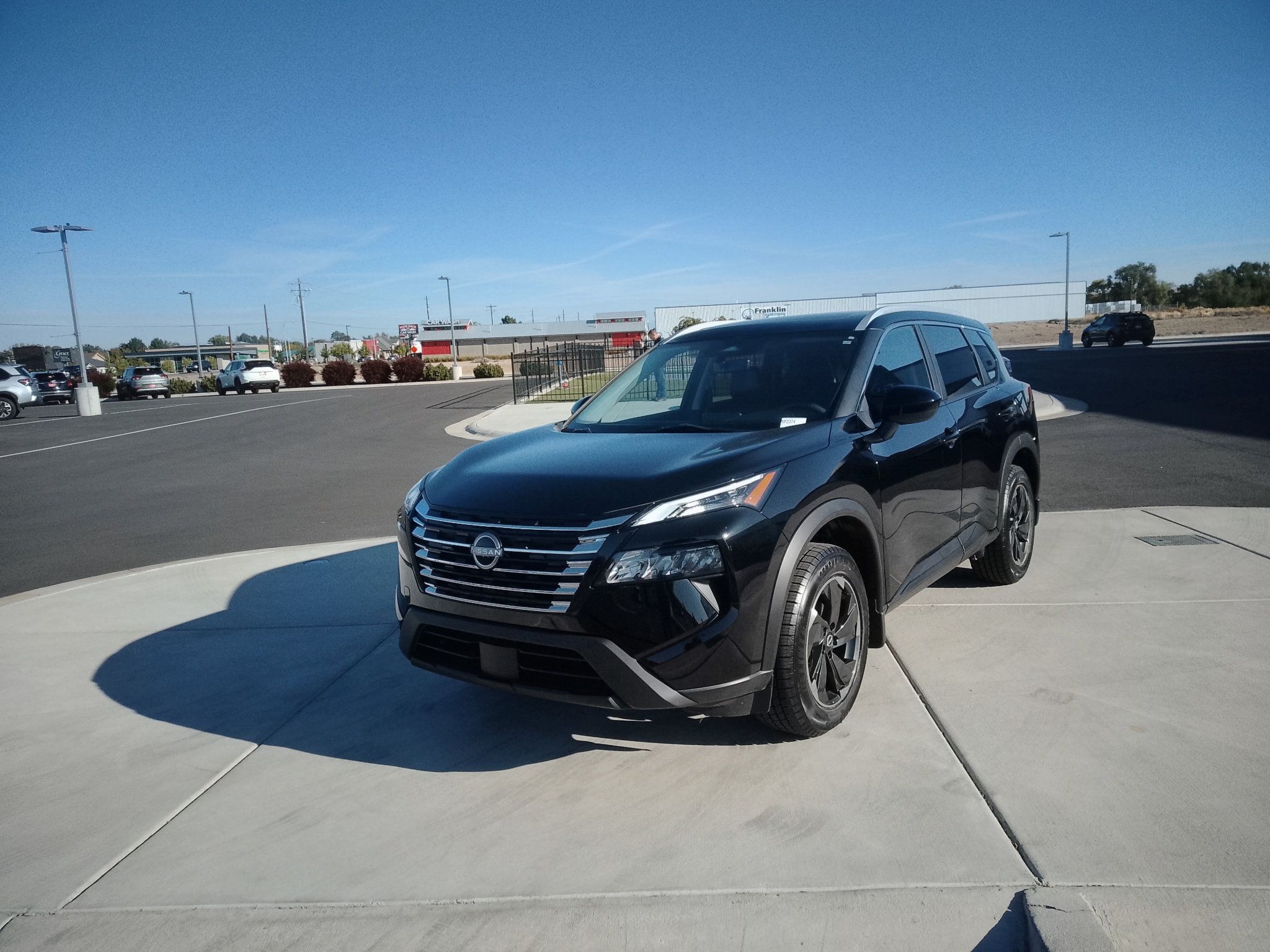 Used 2024 Nissan Rogue SV w/ SV Premium Package AWD/4WD image 7