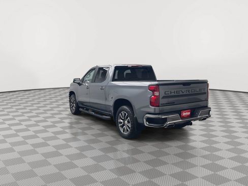 Certified 2021 Chevrolet Silverado 1500 LT AWD/4WD image 38