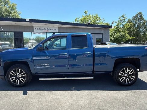 Used 2017 Chevrolet Silverado 1500 LT w/ All Star Edition AWD/4WD image 4