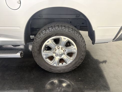 Used 2018 RAM 2500 Big Horn image 16