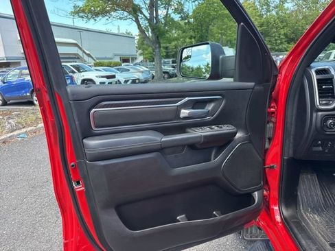 Used 2025 RAM 1500 Big Horn AWD/4WD image 37