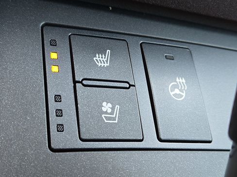 Used 2024 Lexus IS 350 F Sport w/ Memory Package image 25