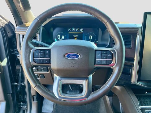 Used 2022 Ford Expedition King Ranch RWD image 11