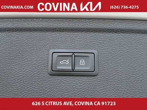 Used 2020 Audi Q5 2.0T Premium w/ Convenience Package image 12