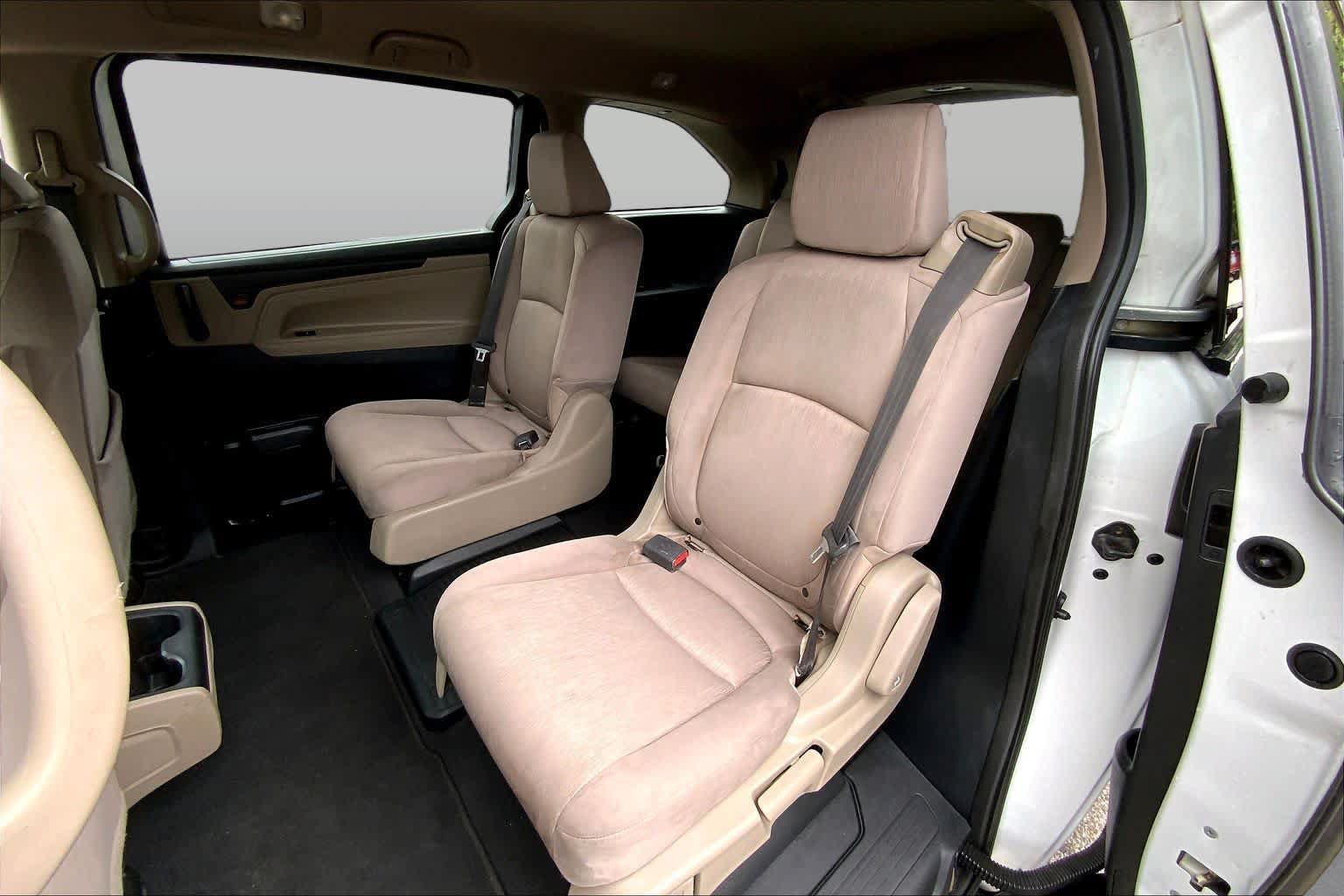 Used 2021 Honda Odyssey LX image 21