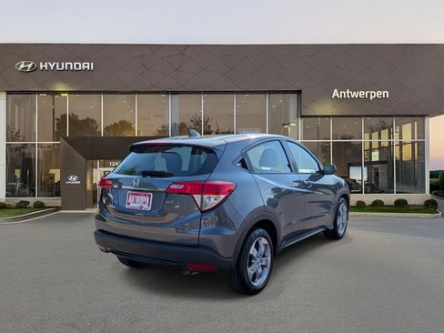Used 2019 Honda HR-V LX image 3