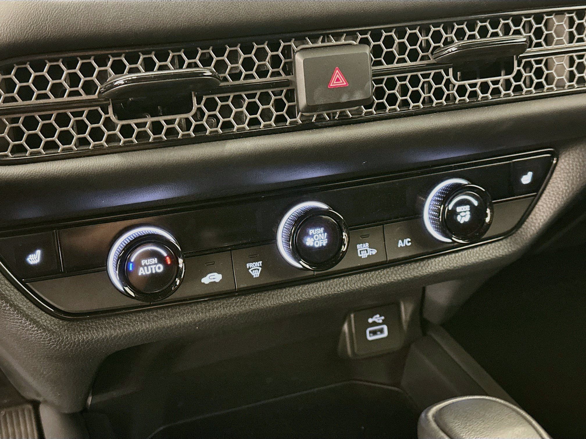 Used 2025 Honda HR-V Sport image 23