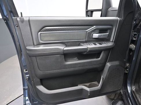 Used 2025 RAM 2500 Big Horn AWD/4WD image 16