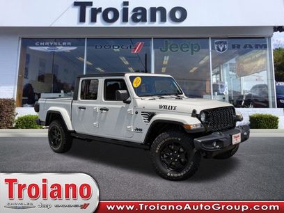 Certified 2022 Jeep Gladiator Willys