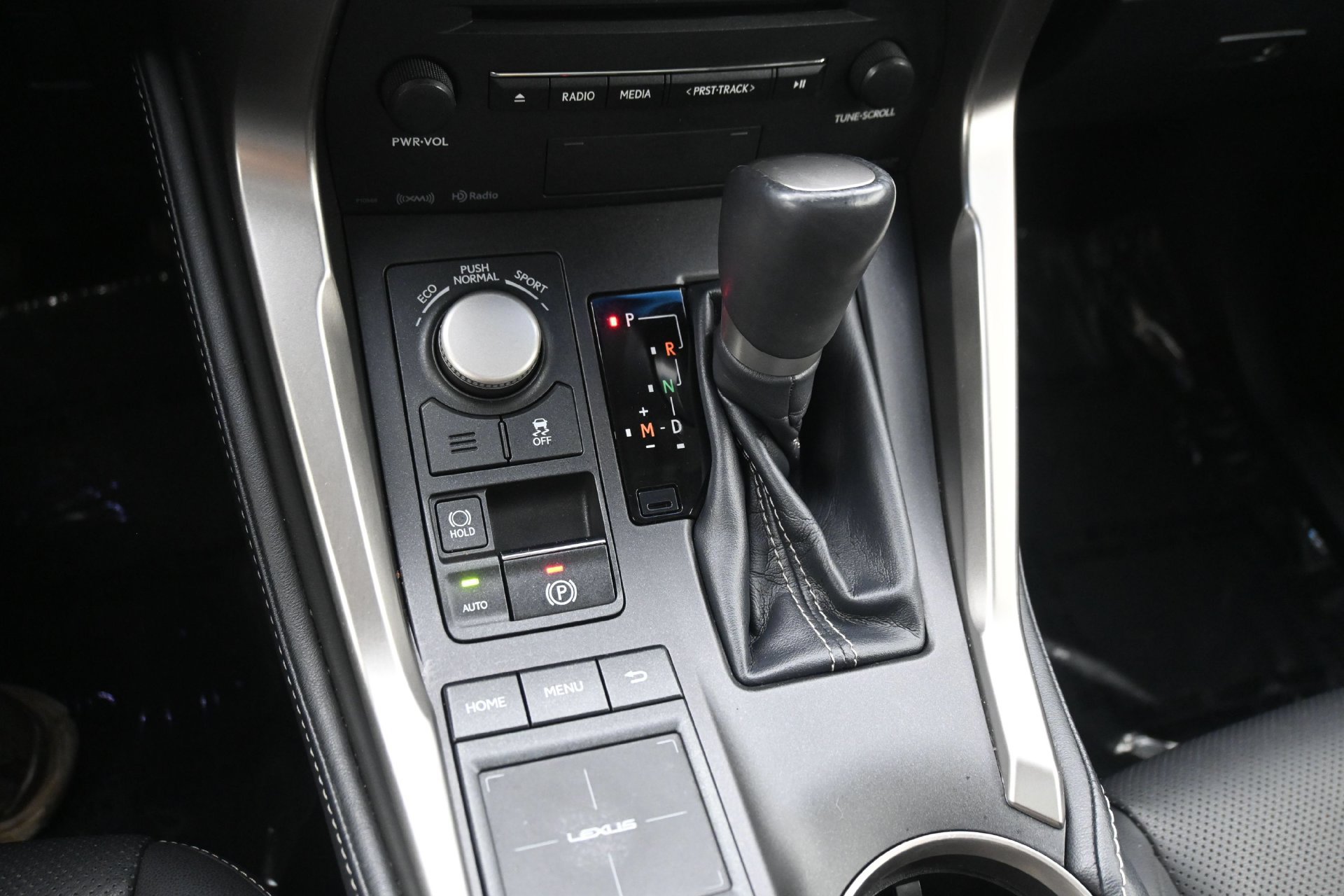 Used 2015 Lexus NX 200t AWD w/ Premium Package image 28
