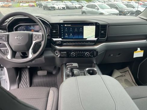New 2026 Chevrolet Silverado 1500 RST AWD/4WD image 15