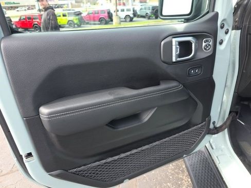 Used 2023 Jeep Wrangler Sahara 4xe w/ Cold Weather Group image 13