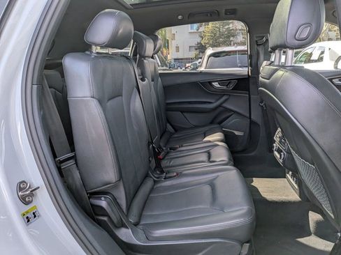 Used 2018 Audi Q7 3.0T Prestige AWD/4WD image 21