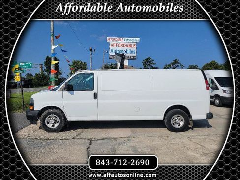 Used 2020 Chevrolet Express 3500 Extended w/ Driver Convenience Package RWD image 1
