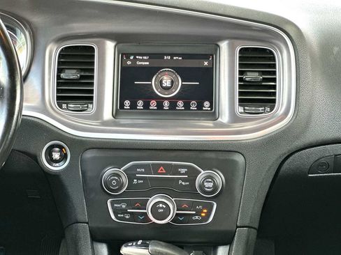 Used 2020 Dodge Charger SXT w/ Leather Interior Group RWD image 26