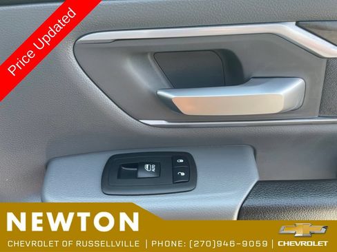 Used 2020 RAM 1500 Big Horn AWD/4WD image 21