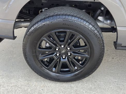 Used 2025 Ford F150 Platinum w/ FX4 Off-Road Package AWD/4WD image 10