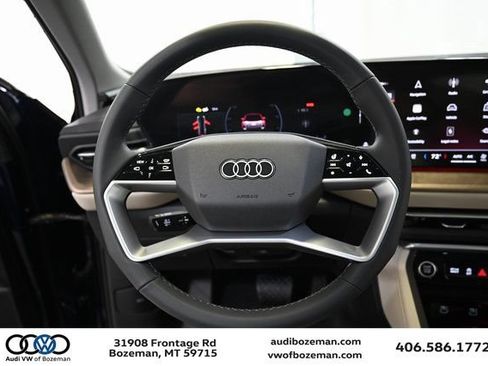 Used 2025 Audi Q5 Premium Plus AWD/4WD image 3