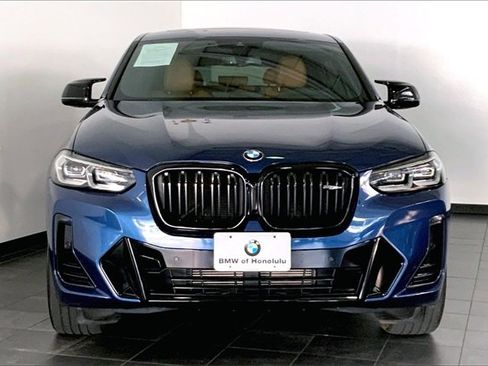 Certified 2022 BMW X4 M40i w/ Premium Package image 3