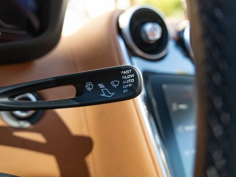 Used 2023 McLaren GT image 16