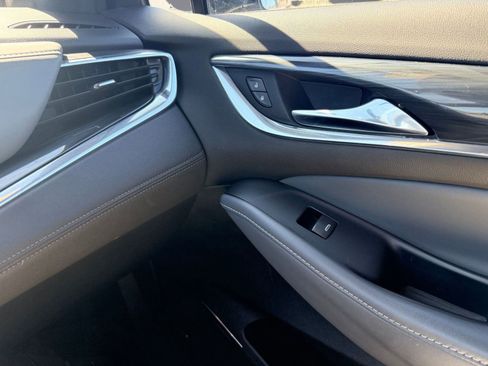 Used 2022 Buick Enclave Essence w/ Experience Buick Package image 26