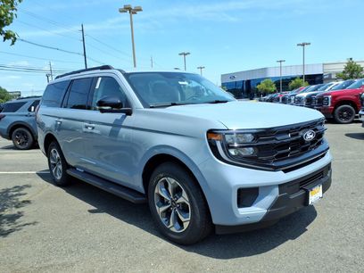 New 2027 Ford Expedition Active