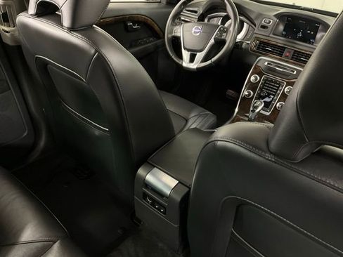 Used 2015 Volvo S80 T6 w/ Climate Package image 32