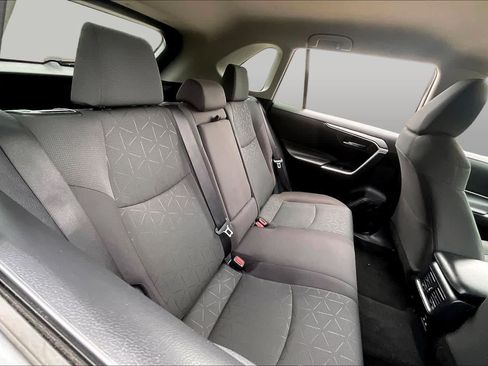 Used 2024 Toyota RAV4 XLE FWD image 19