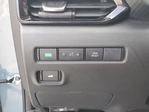 Certified 2024 Nissan Sentra SV w/ SV Premium Package image 22