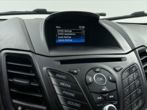 Used 2018 Ford Fiesta SE FWD image 34