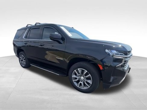 Used 2023 Chevrolet Tahoe LT AWD/4WD image 2