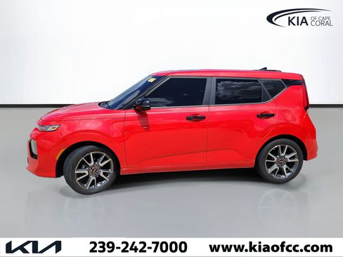 Used 2020 Kia Soul GT-Line w/ Option Group 015 FWD image 4