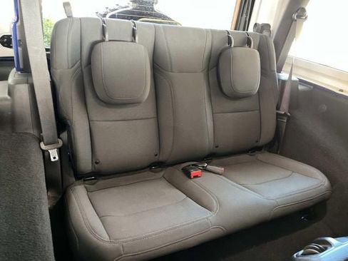 Used 2019 Jeep Wrangler Sport image 24