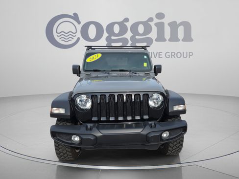 Used 2021 Jeep Wrangler Sport AWD/4WD image 8