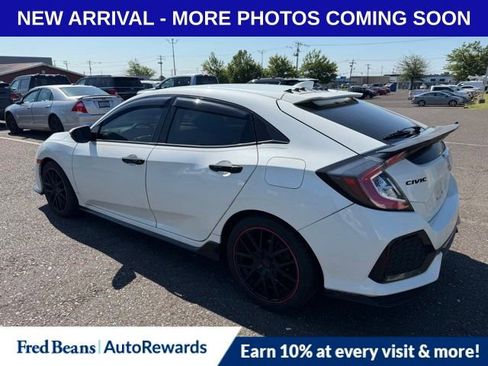 Used 2017 Honda Civic Sport Touring image 5