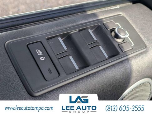 Used 2017 Land Rover Range Rover Sport HSE AWD/4WD image 21