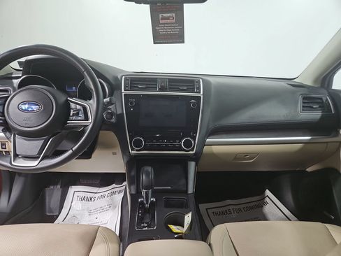 Used 2019 Subaru Outback 2.5i Limited w/ Popular Package #2 AWD/4WD image 18