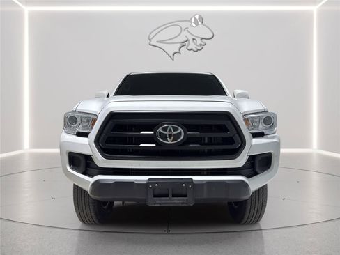 Used 2023 Toyota Tacoma SR w/ SR Convenience Package RWD image 10