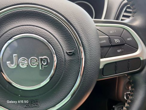 Used 2020 Jeep Compass Limited AWD/4WD image 31