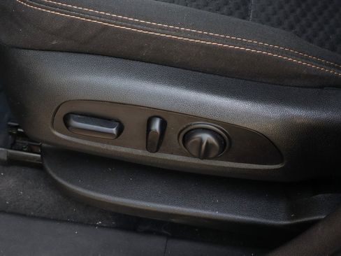 Used 2020 GMC Terrain SLE w/ Driver Convenience Package image 19