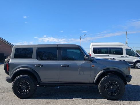 Certified 2024 Ford Bronco Badlands image 1