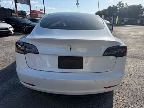 Used 2020 Tesla Model 3 Standard Range Plus RWD image 6