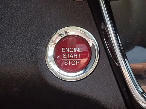 Used 2018 Honda HR-V EX image 24