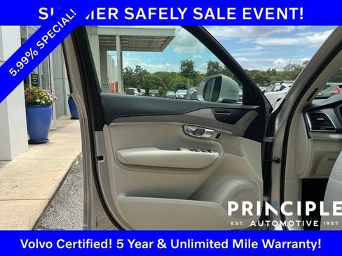 Certified 2023 Volvo XC90 T8 Ultimate w/ Protection Package AWD/4WD image 13